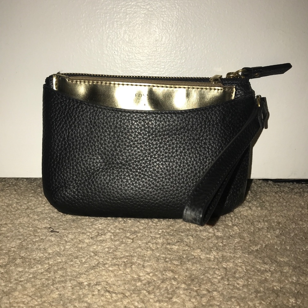 Fossil wristlet